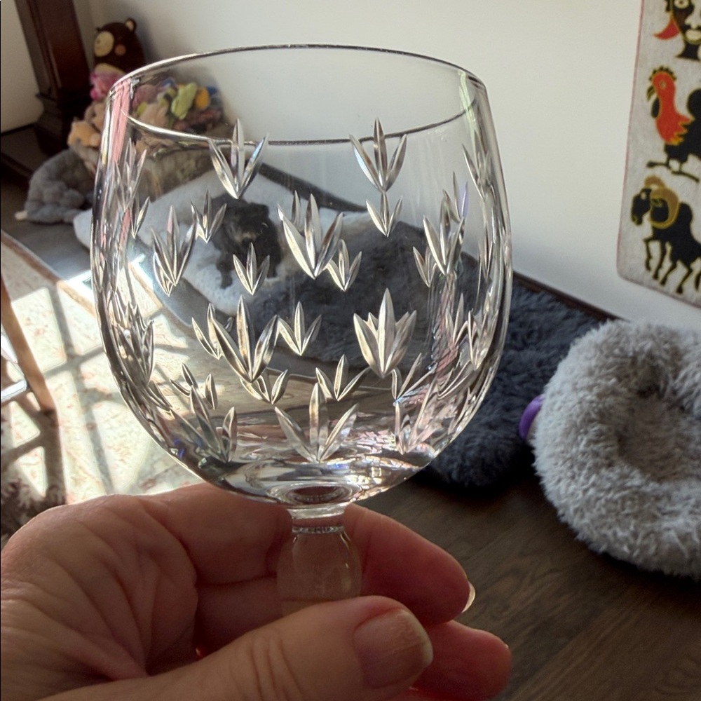 🌟🌟HOST PICK🌟🌟Stunning Glassware By “Tiffany” - Picture 4 of 7